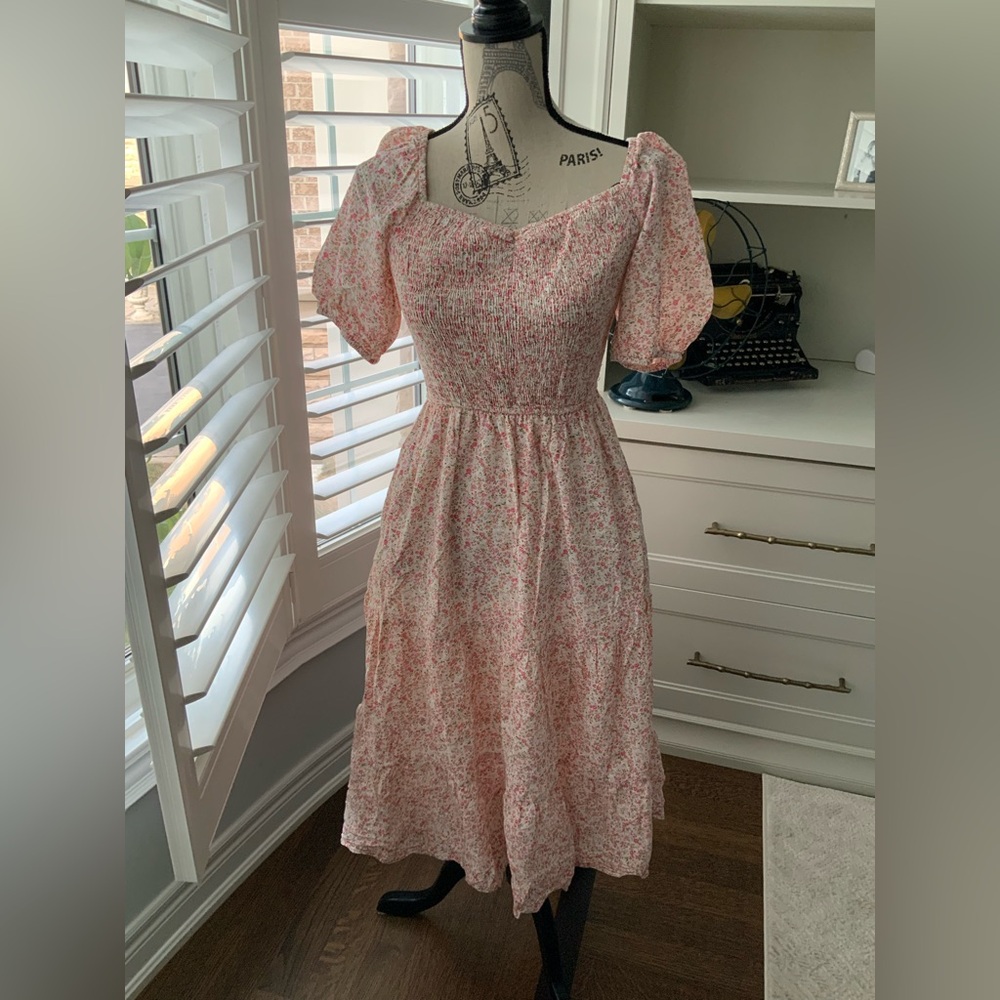 Boho Winners Brand Smoked Midi Floral Pink Dress Womens Size Large Brand New